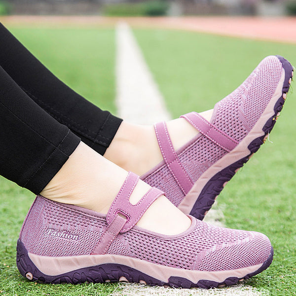 Women's Flying Woven Cozy Walking Sneakers