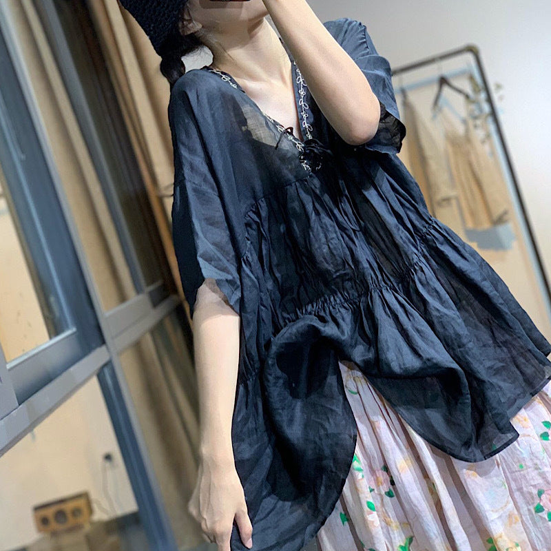 Retro Embroidered V-neck Blouse
